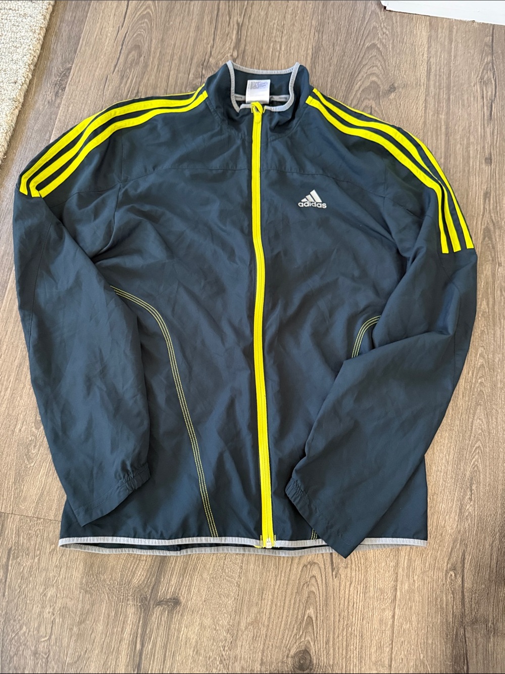 adidas lightweight jacket - size SMALL